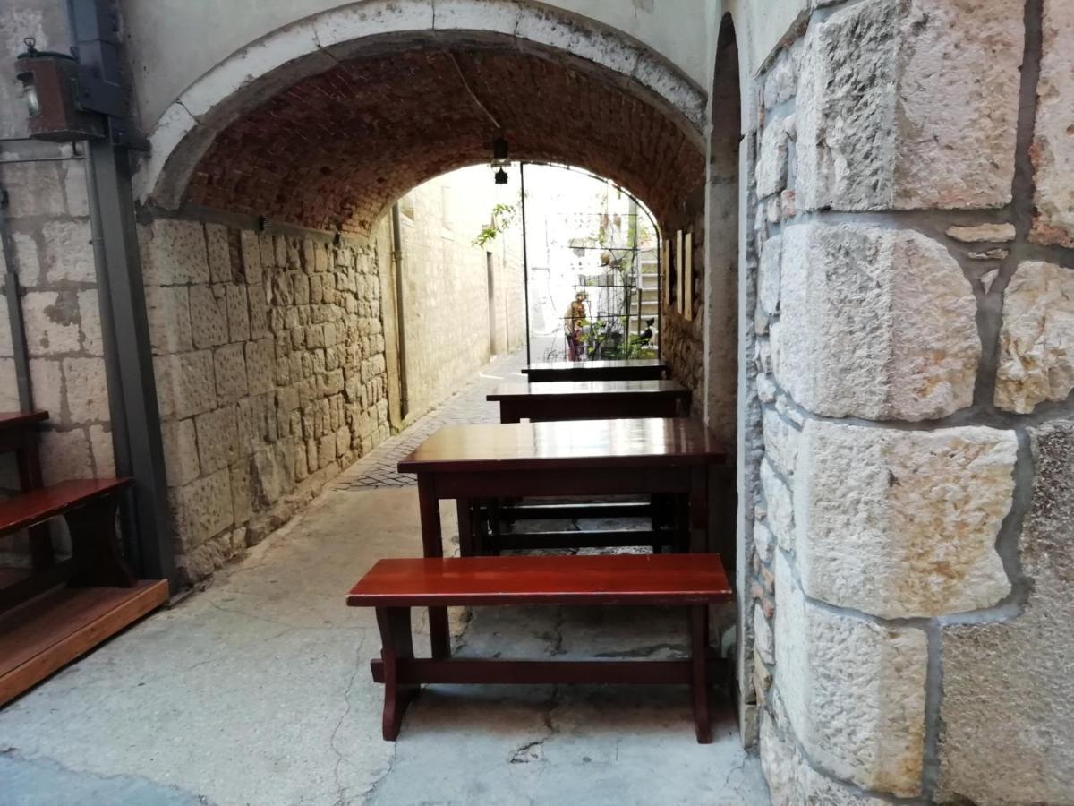 Nice Room - Centar - WiFi Cres Exterior foto